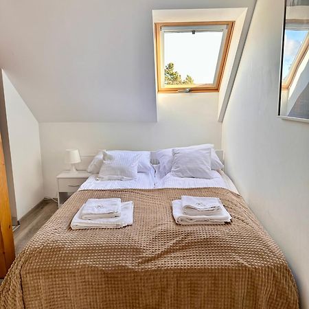 Klimatyczny Apartament Nr 8 Z Widokiem Na Gory Sowie Bielawa  Esterno foto