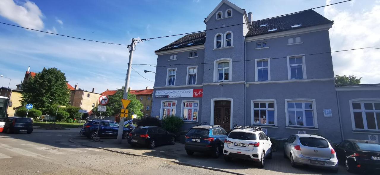 Klimatyczny Apartament Nr 8 Z Widokiem Na Gory Sowie Bielawa  Esterno foto