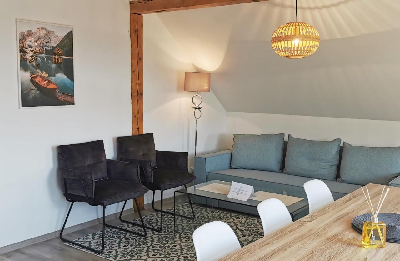 Klimatyczny Apartament Nr 8 Z Widokiem Na Gory Sowie Bielawa  Esterno foto
