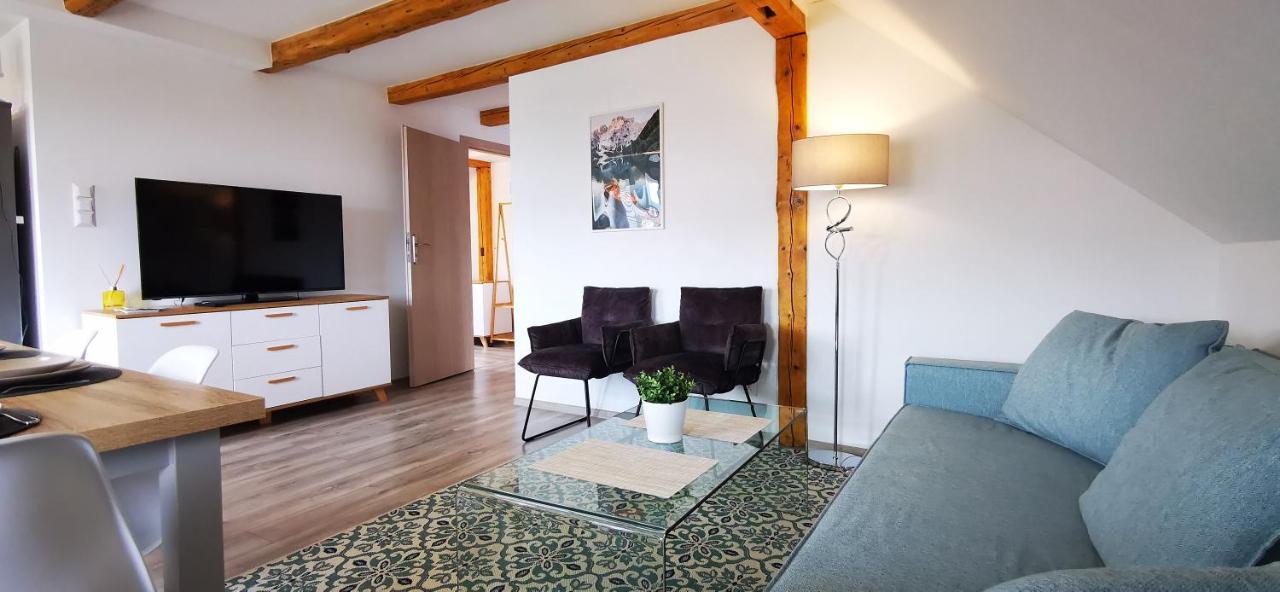 Klimatyczny Apartament Nr 8 Z Widokiem Na Gory Sowie Bielawa  Esterno foto