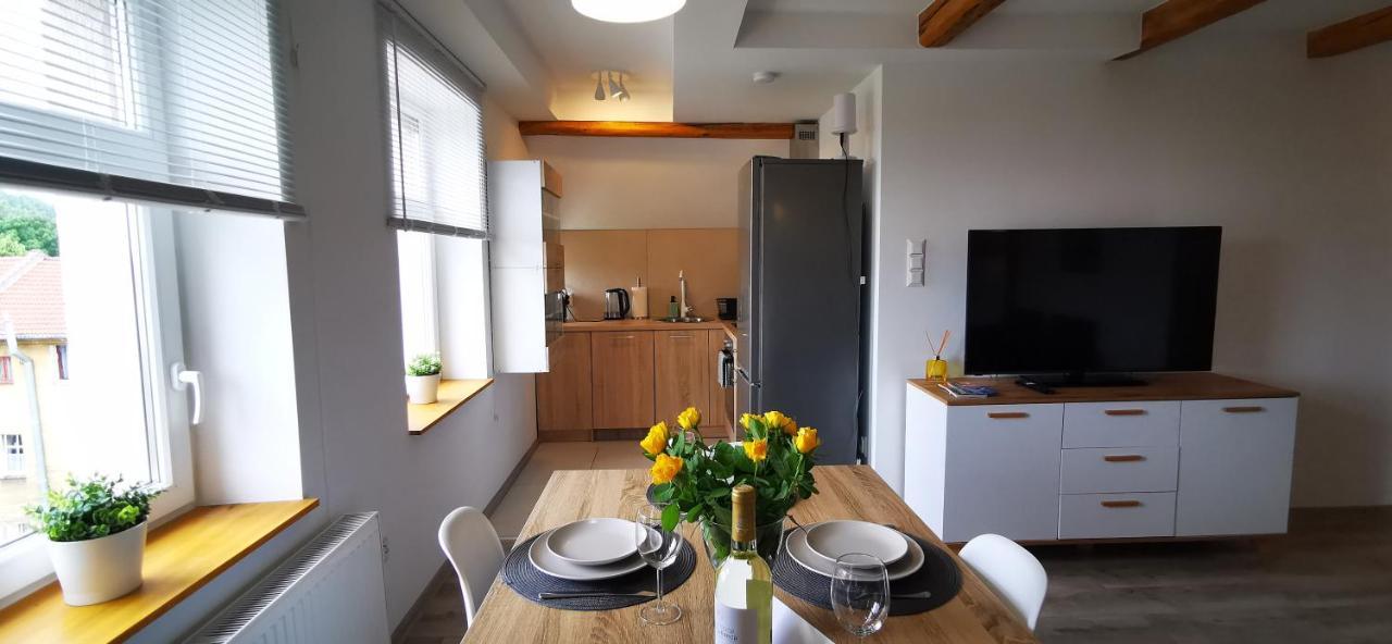 Klimatyczny Apartament Nr 8 Z Widokiem Na Gory Sowie Bielawa  Esterno foto