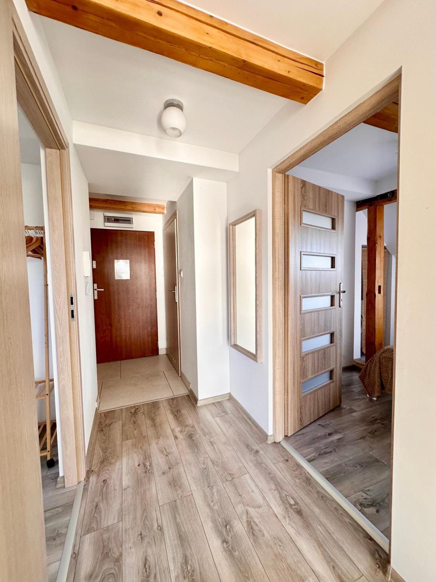 Klimatyczny Apartament Nr 8 Z Widokiem Na Gory Sowie Bielawa  Esterno foto